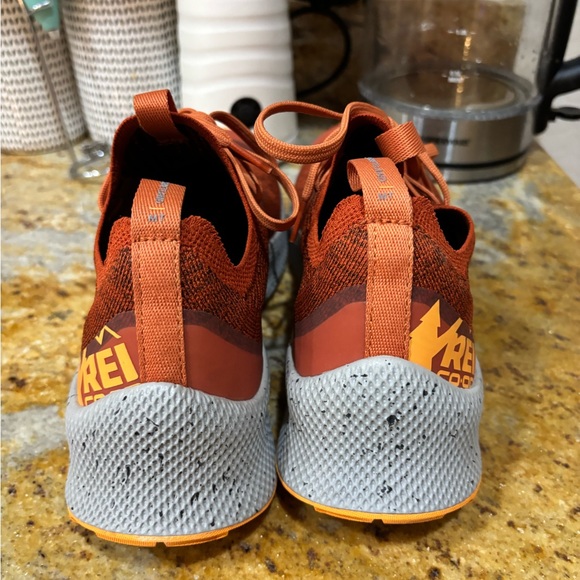 REI swiftland Trail Run size 8.5 - Picture 4 of 9